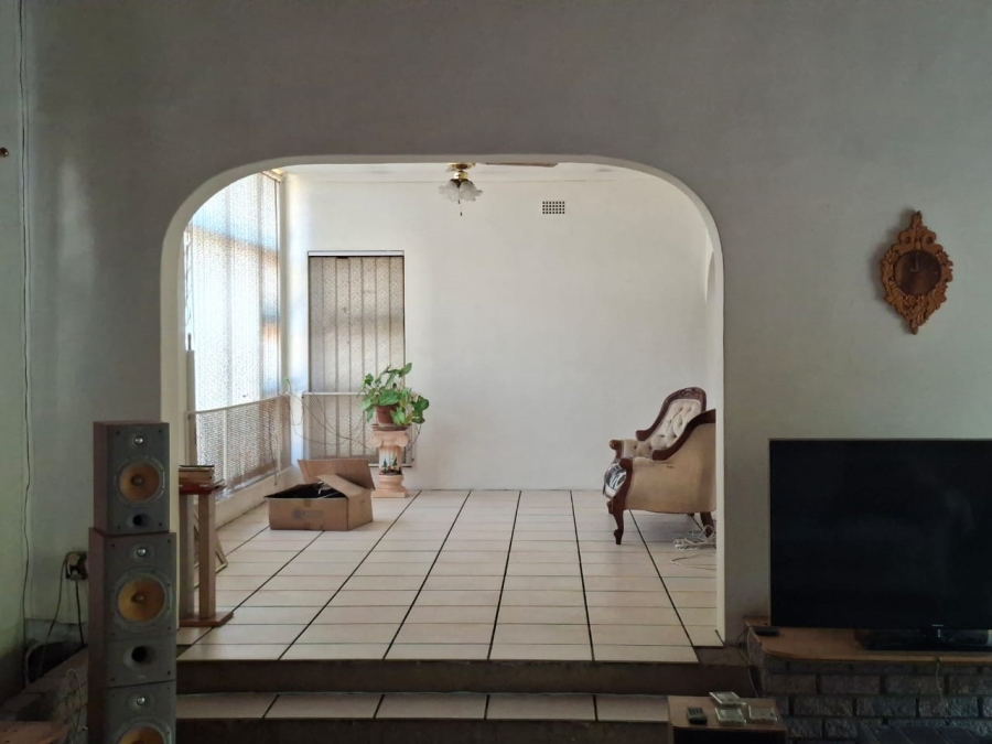 3 Bedroom Property for Sale in Mabille Park Western Cape